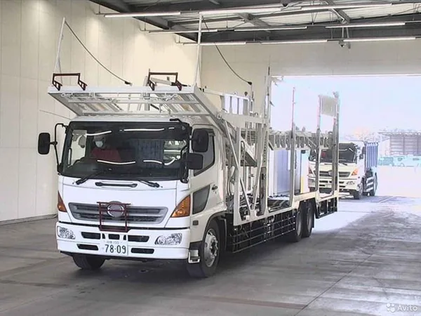 Автовоз Hino Ranger