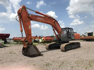 Карьерный экскаватор  Hitachi ZX330LC-3