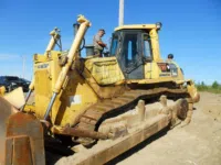 Гусеничный бульдозер Komatsu D155A-5