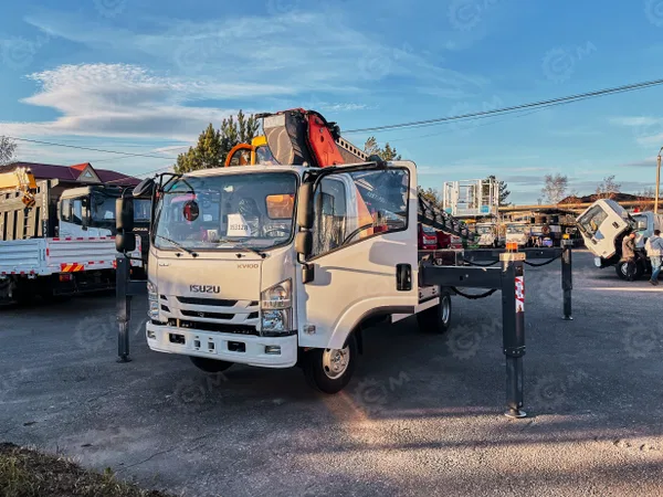 Автовышка VIGRUS GKS33 на шасси ISUZU 4Х2 дв 96kw высота подъёма 33м