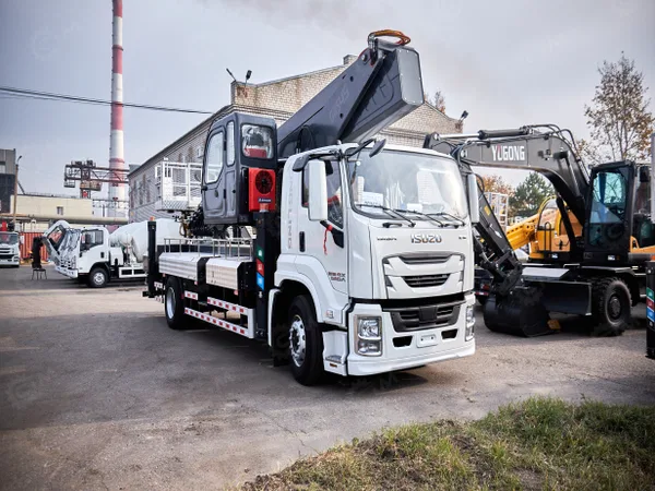 Автовышка VIGRUS GKS45 на шасси ISUZU 4Х2 дв 151Kw высота подъёма 45м